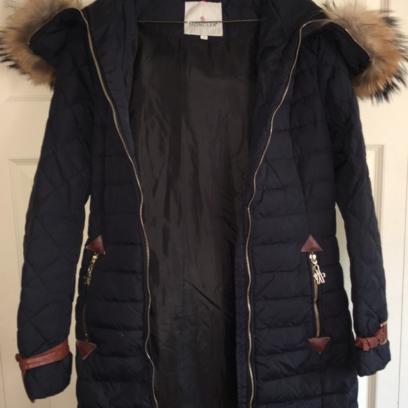 Dark navy blue Moncler winter jacket - Picture 3 of 4